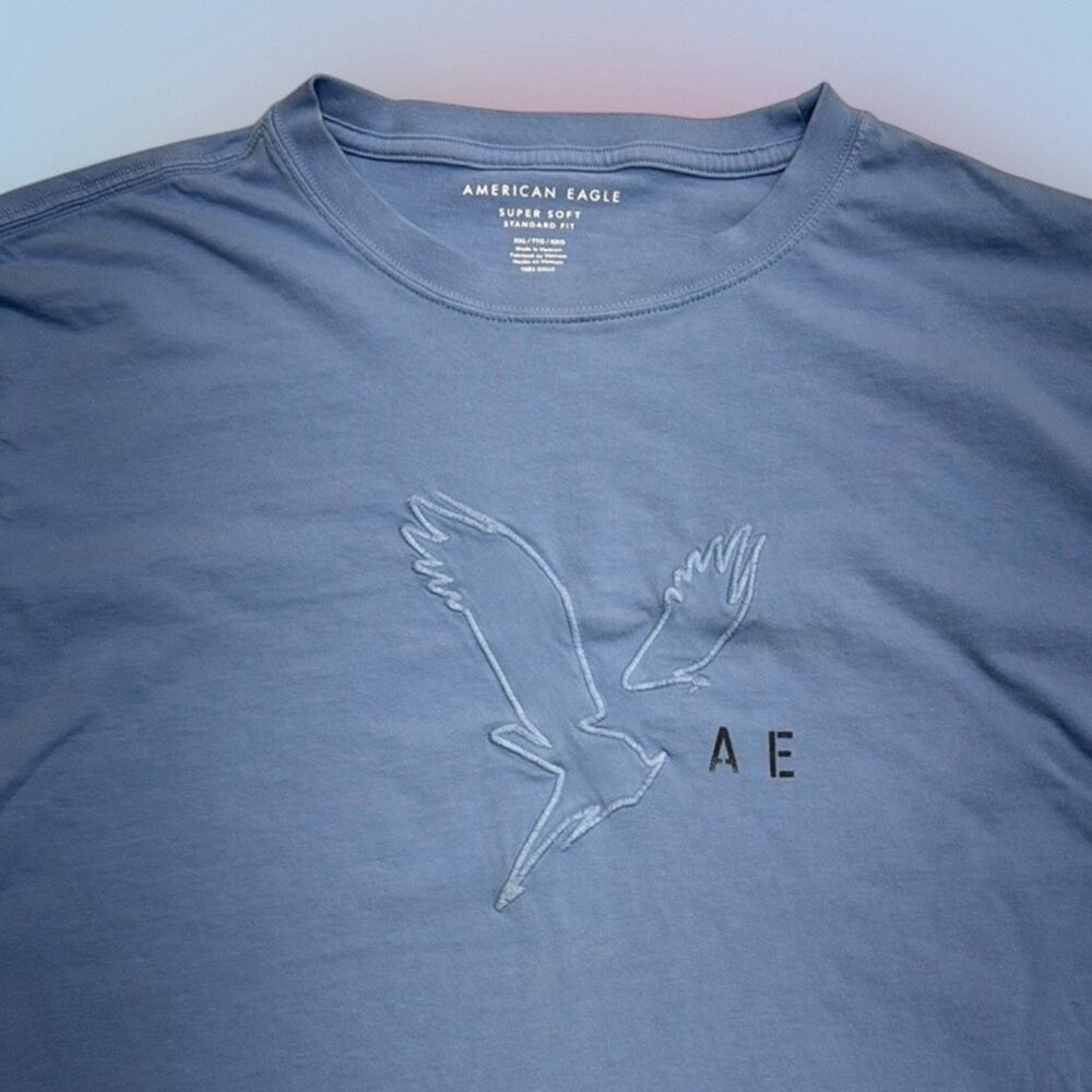 American Eagle Outfitters Men’s XXL Blue Long Sleeve T-Shirt